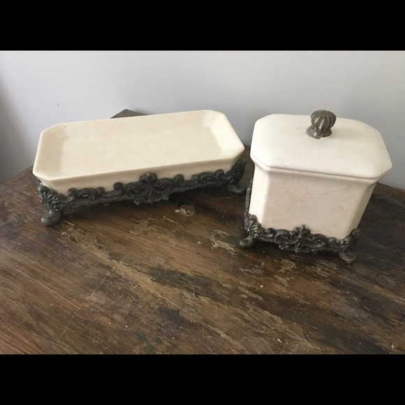 springmaid Other - Vanity tray and container set